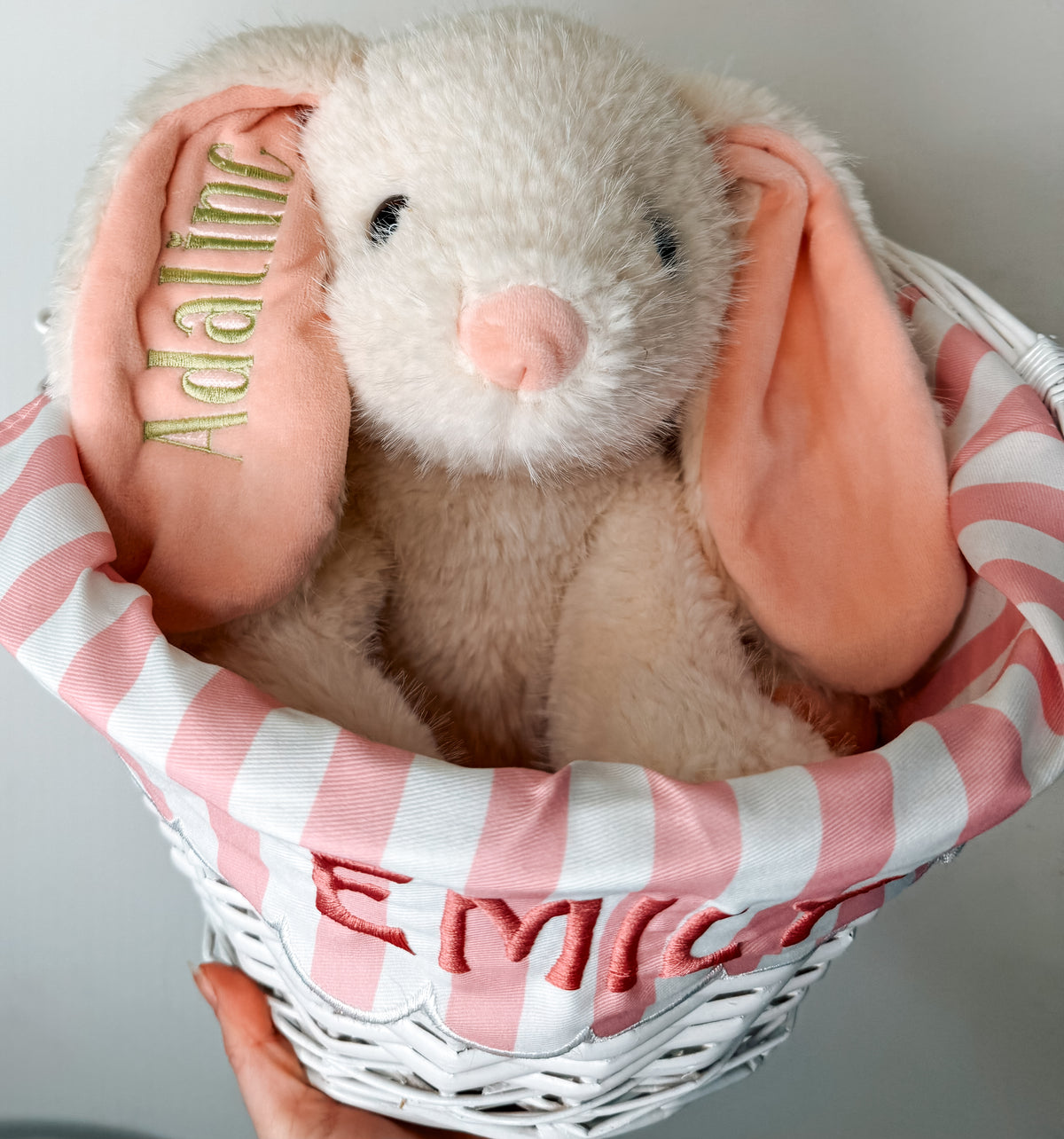 Embroidered Bunny&Basket